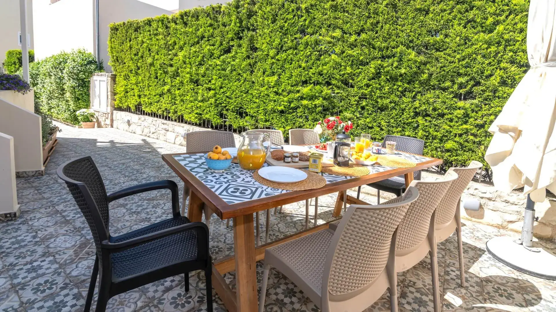 Outdoor Dining Area
